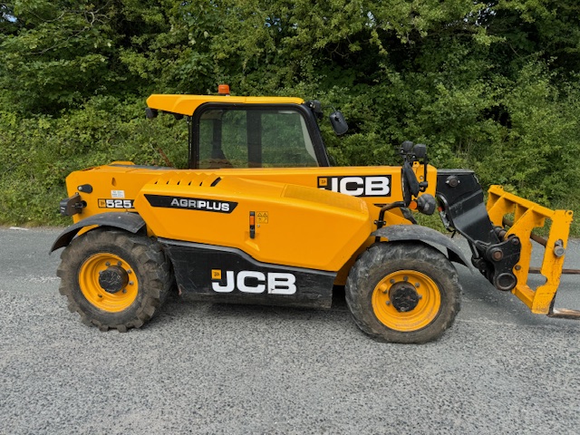 JCB525-60 AGR PLUS